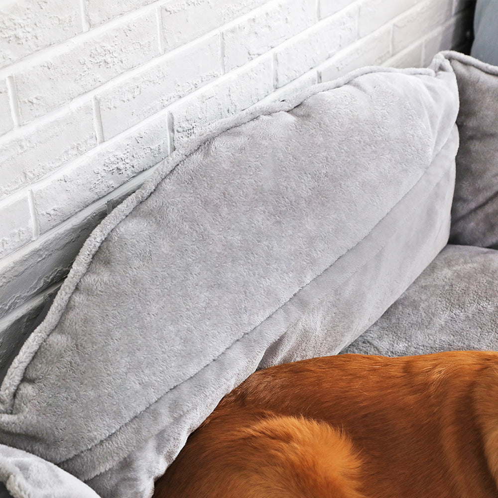 Portable dog bed – photo 2 of 5