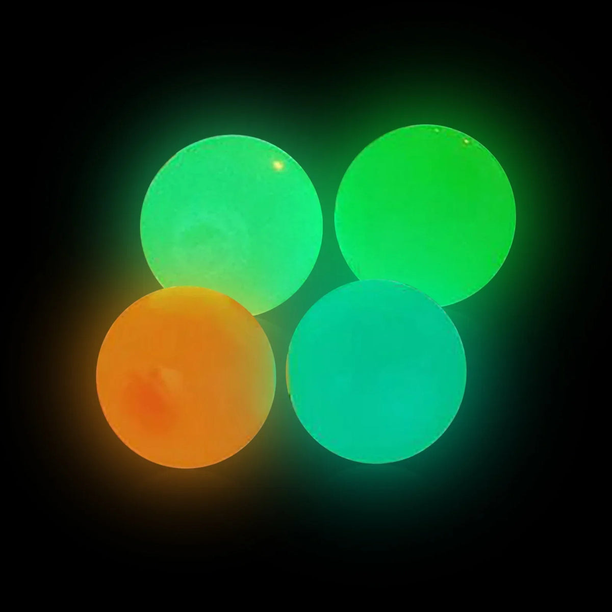 Sticky glow-in-the-dark balls – photo 3 of 3